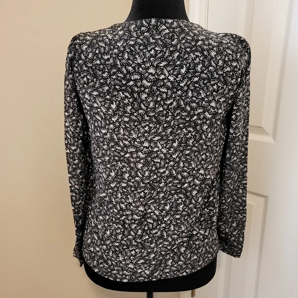 Gerard Darel Black, Gray, White Print Silk Long Sleeve Blouse Size 38 (US 6) - Picture 2 of 7